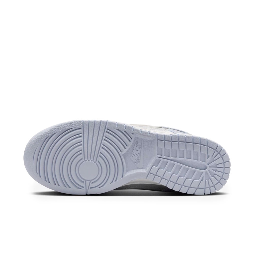 Tenis Nike Dunk Low Ghost Denim Branco/lilás
