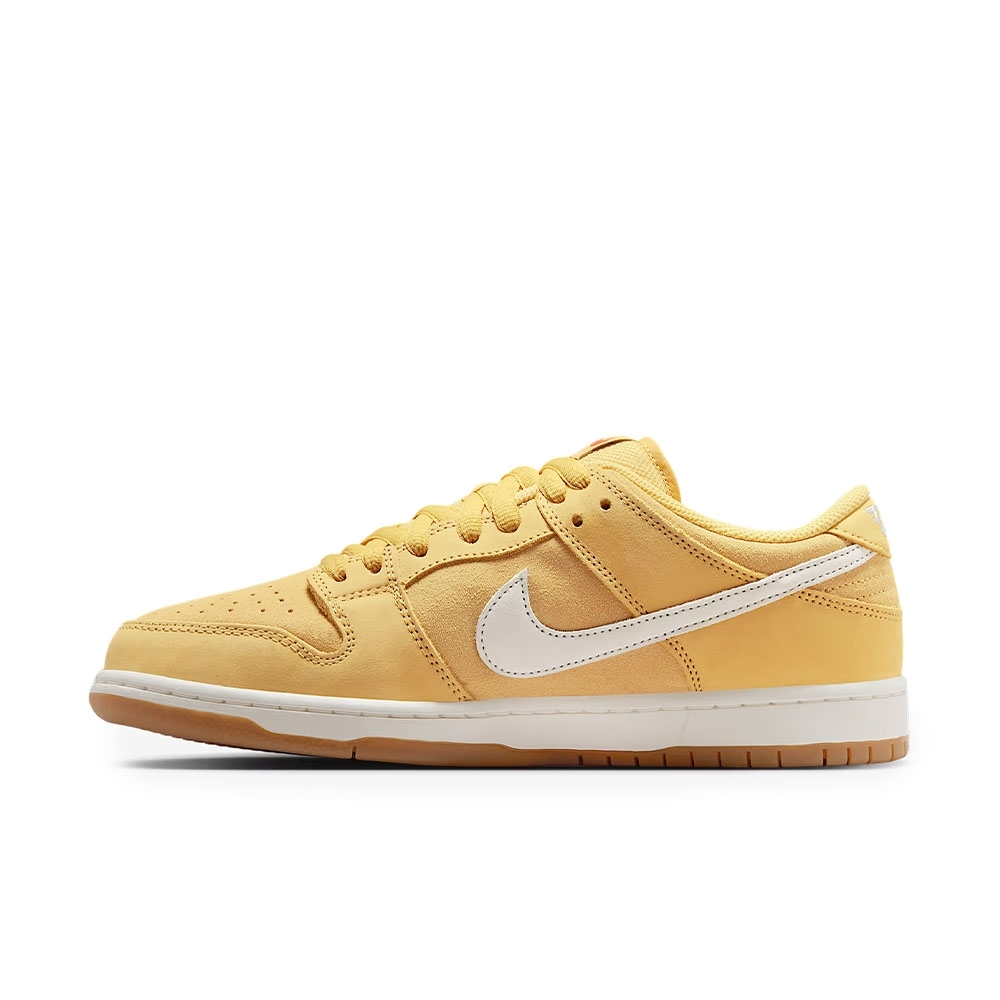 51 Nike SB Dunk Low Pro イエロー/バーガンディ Tênis Nike Sb Dunk Low Pro Amarelo