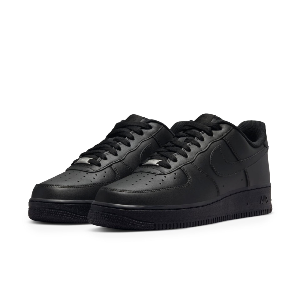 Nike Air Force 1 ブラックレザー　26.0 Tênis Nike Air Force 1 07 Le Preto