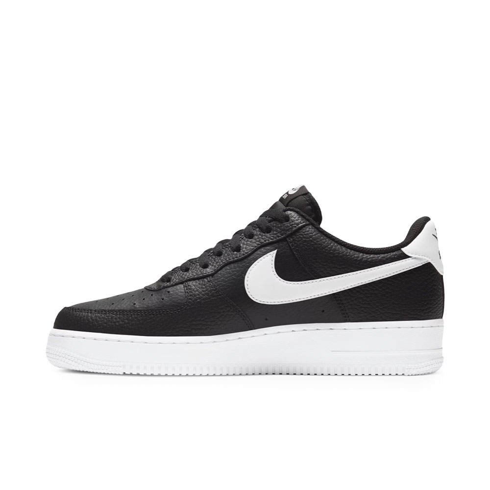 Tenis Nike Air Force 1 Low '07 Preto