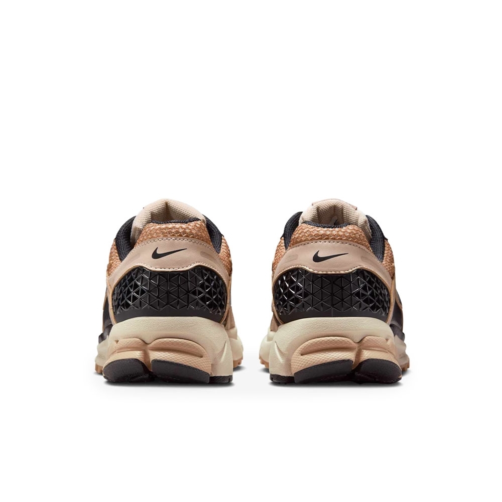 Tênis Nike Zoom Vomero 5 Preto/marrom