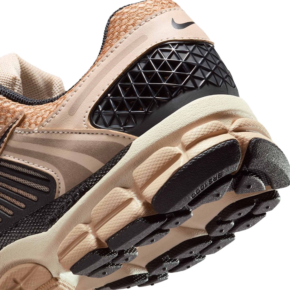 Tênis Nike Zoom Vomero 5 Preto/marrom