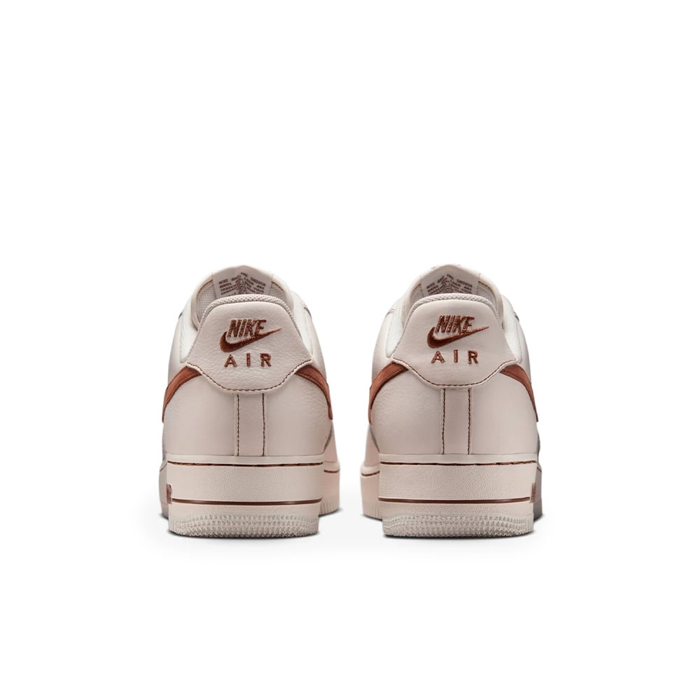 Tênis Nike Air Force 1 07 Lv8 Branco/marrom