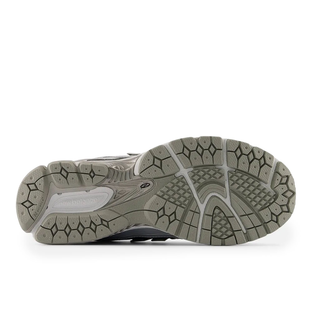 Tênis New Balance 1906 Cinza