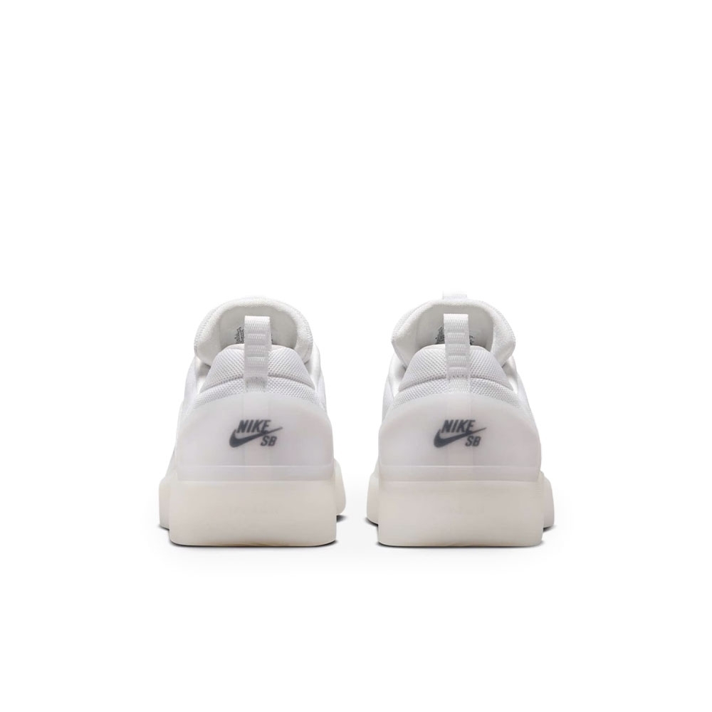 Tênis Nike Sb Zoom Nyjah 4 Branco