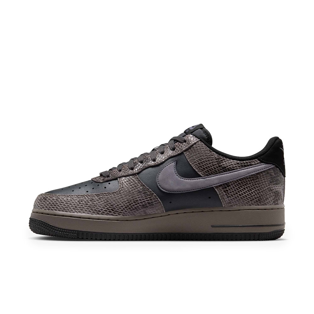 Tenis Nike Air Force 1 '07 Lv8 Marrom