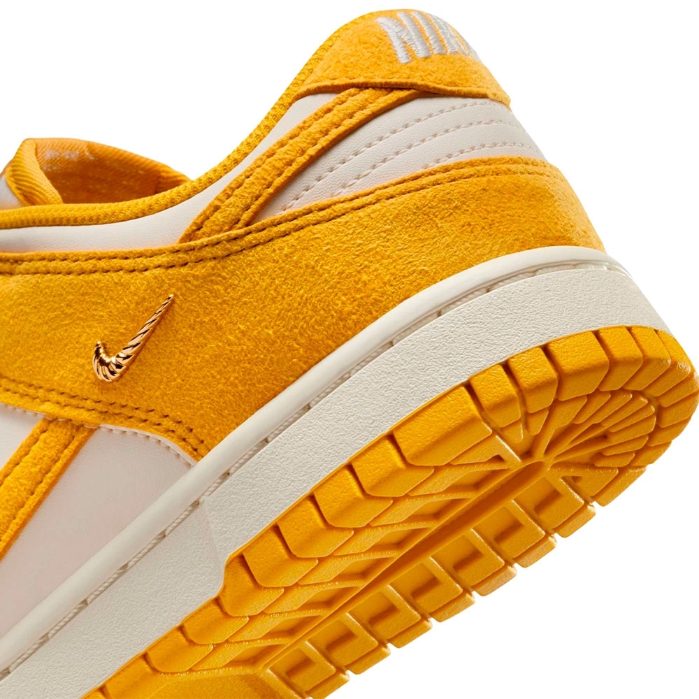 Tênis Nike Dunk Low Amarelo/branco