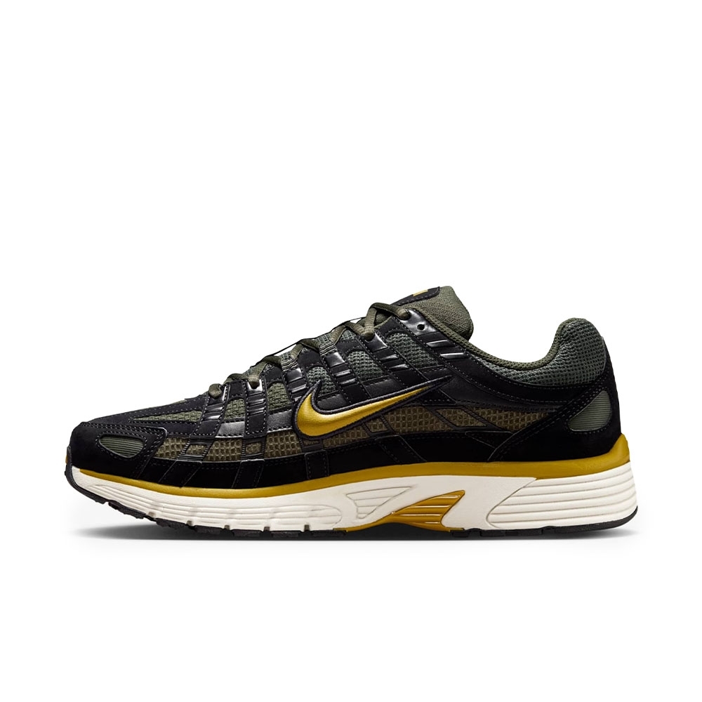 Tênis Nike P-6000 Preto/dourado