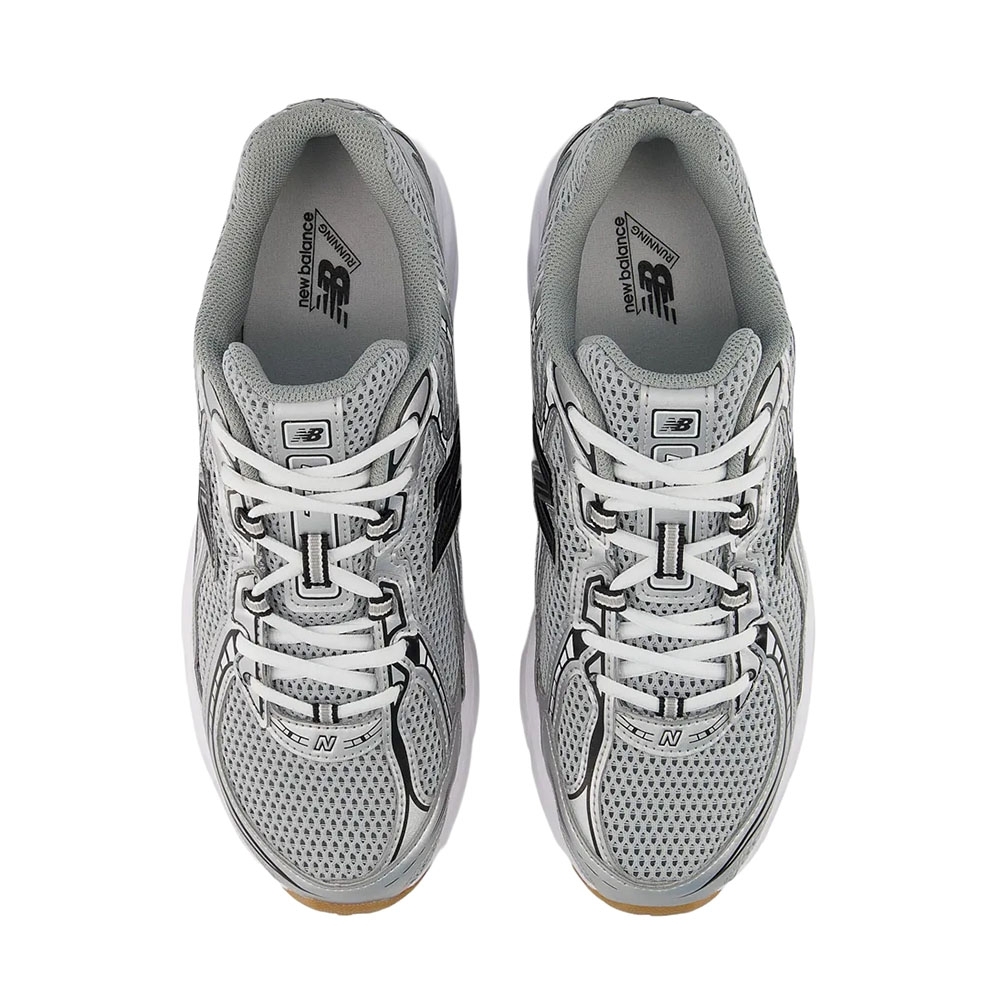 Tênis New Balance 740 Prata/preto