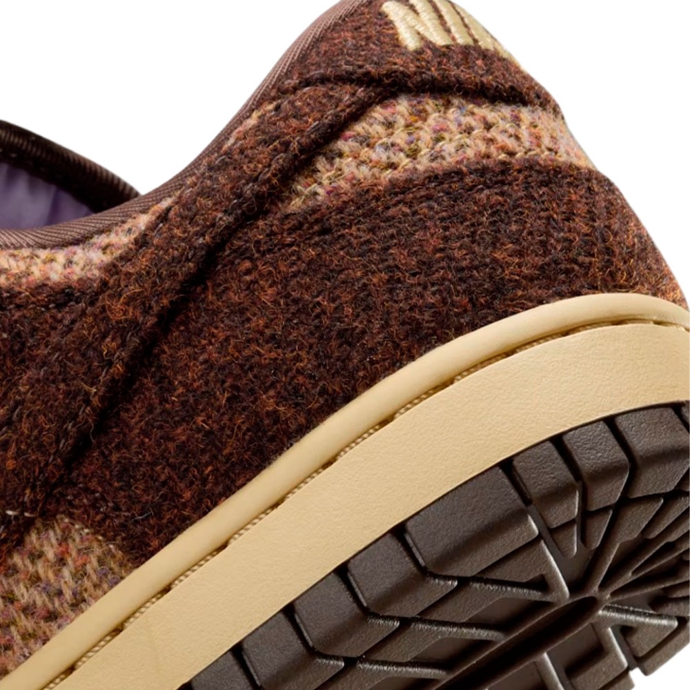 Tênis Nike Dunk Low Marrom