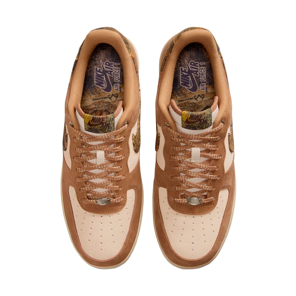 Tênis Nike Air Force 1 07 Marrom/bege