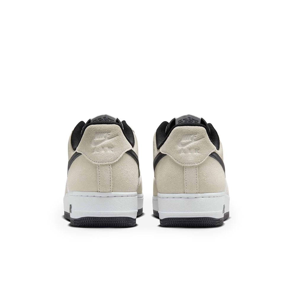 Tênis Nike Air Force 1 07 Bege/preto