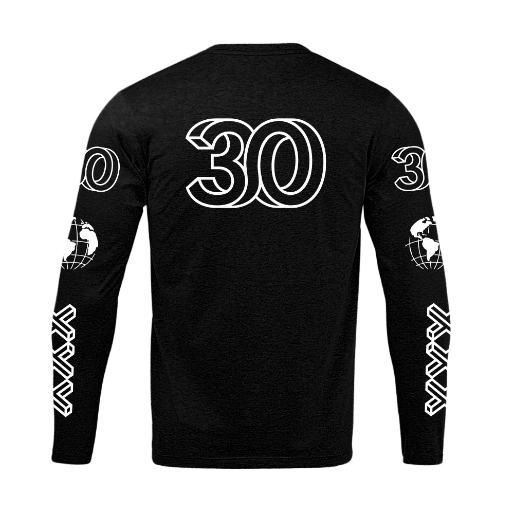 Camiseta Maze Manga Longa 30 Anos Preto