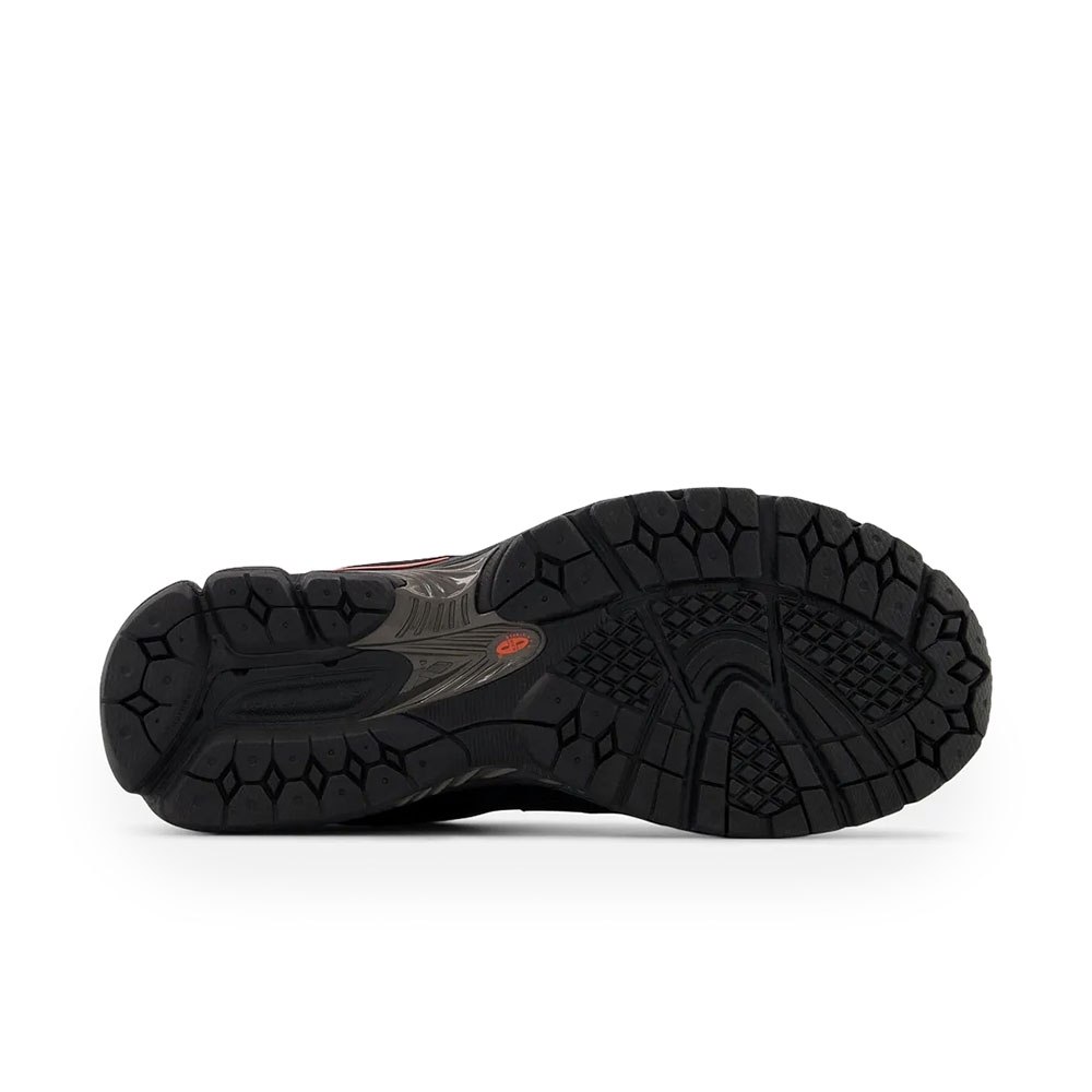 Tênis New Balance 2002 Preto