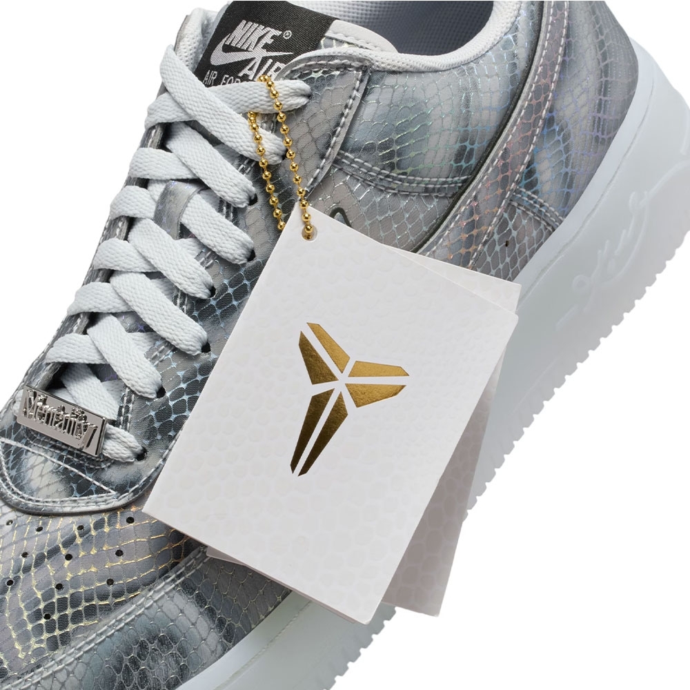 Tênis Nike Air Force 1 Cinza