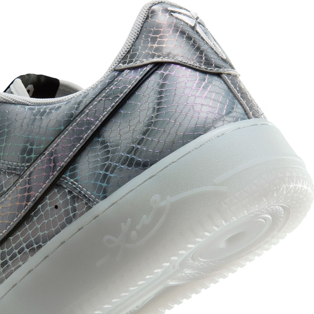 Tênis Nike Air Force 1 Cinza