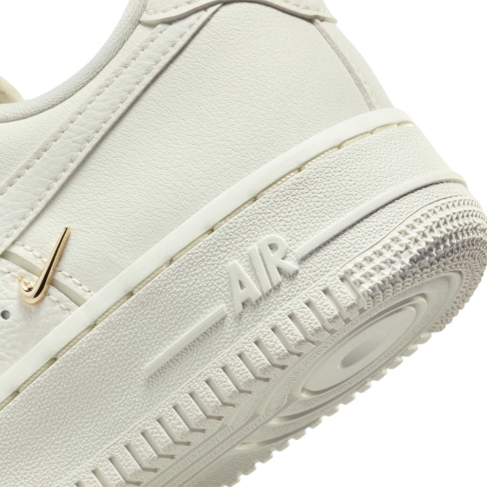 Tênis Nike Air Force 1 07 Lx Branco