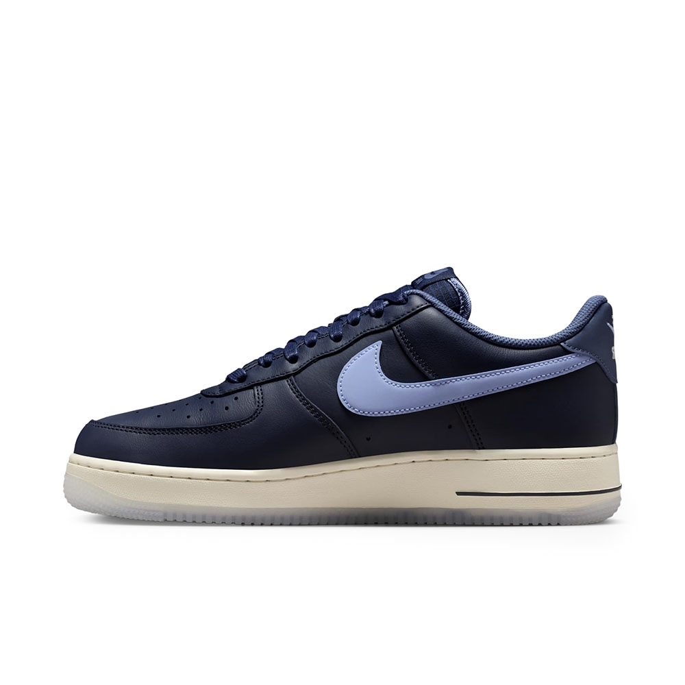 Tênis Nike Air Force 1 07 Azul Marinho