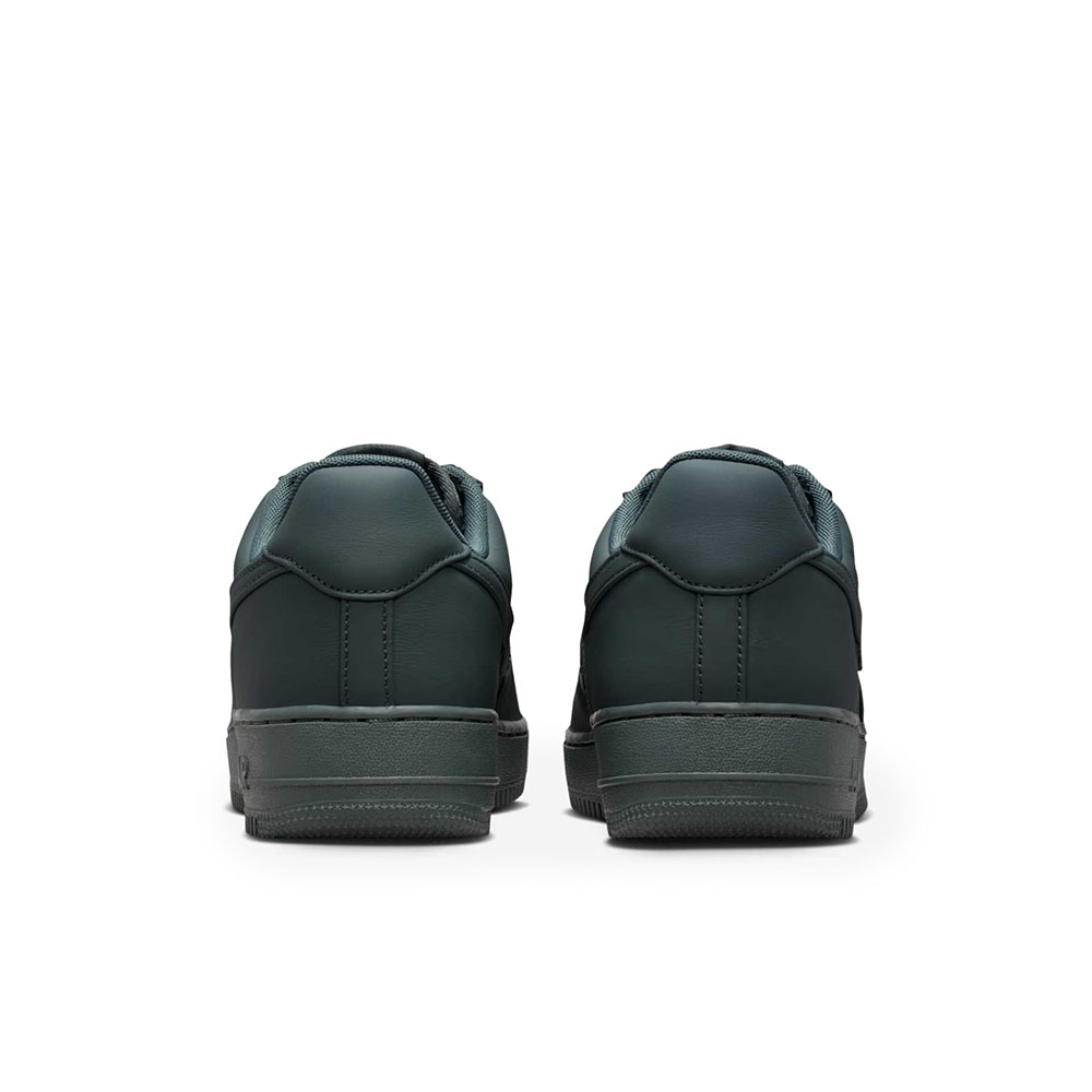 Tênis Nike Air Force 1 Cinza