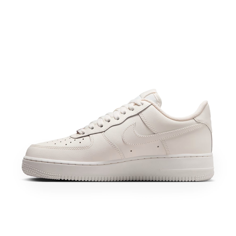 Tênis Nike Air Force 1 07 Lx Branco
