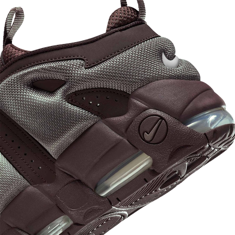 Tênis Nike Air More Uptempo Low Marrom