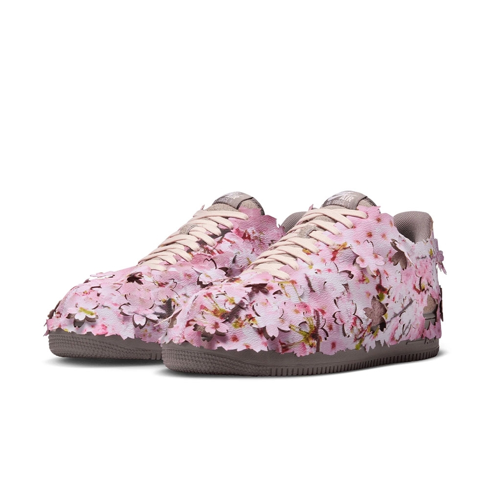 Tênis Nike Air Force 1 07 Estampado