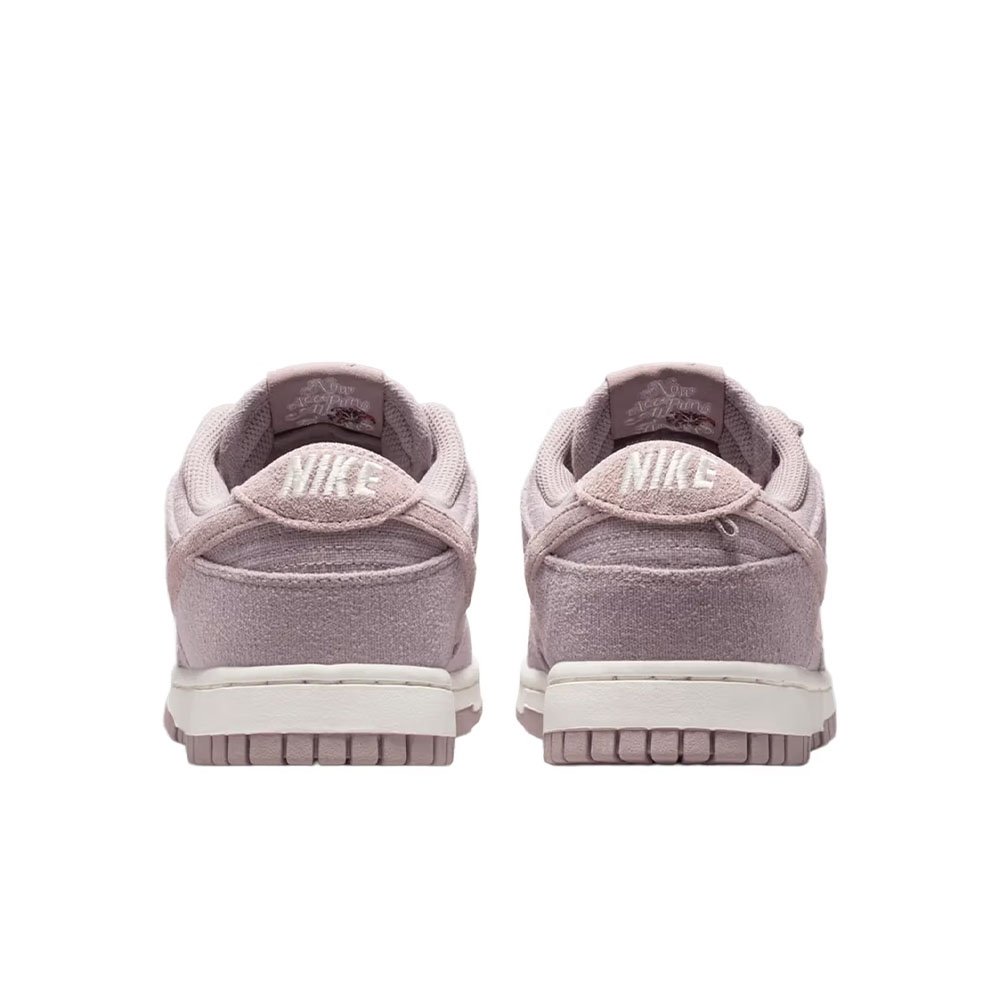 Tênis Nike Dunk Low Rosa