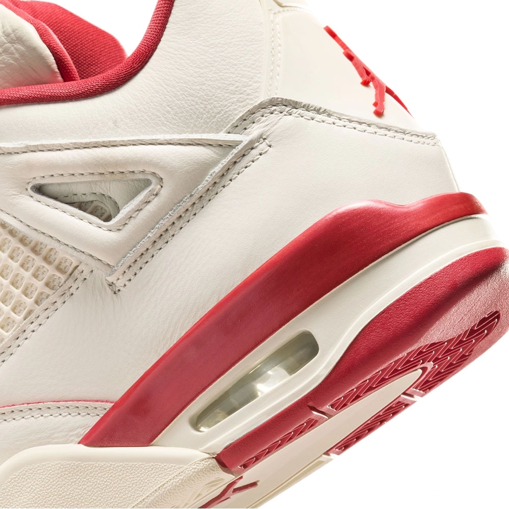 Tênis Nike Air Jordan 4 Bege/vermelho