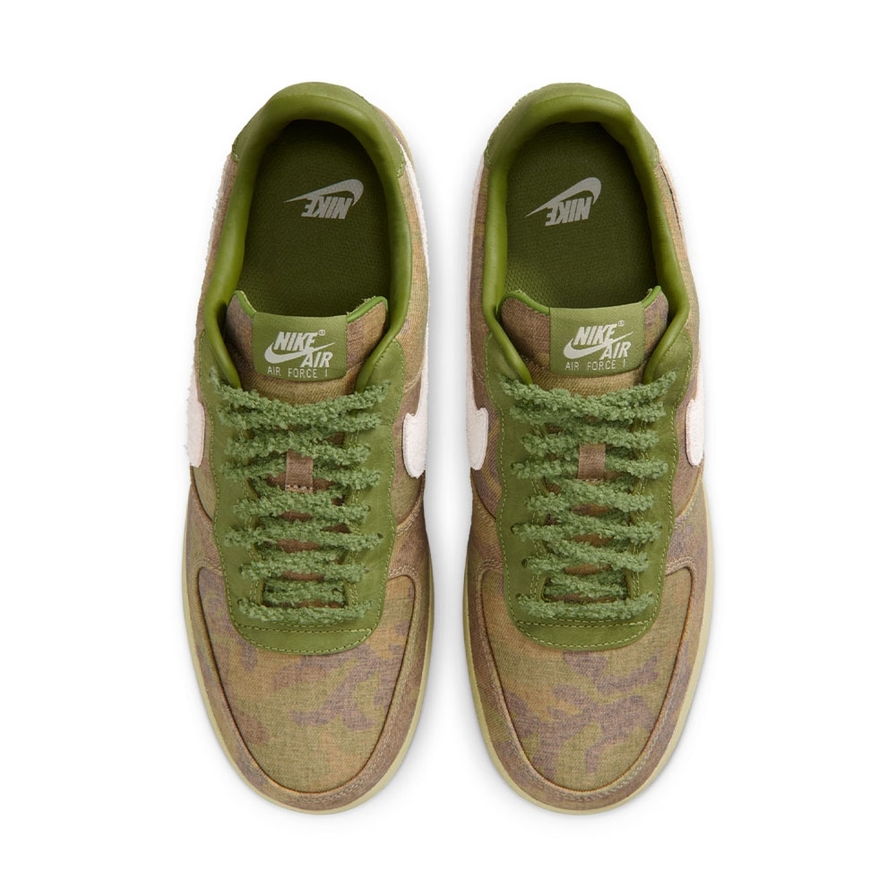 Tênis Nike Air Force 1 Low Camuflado