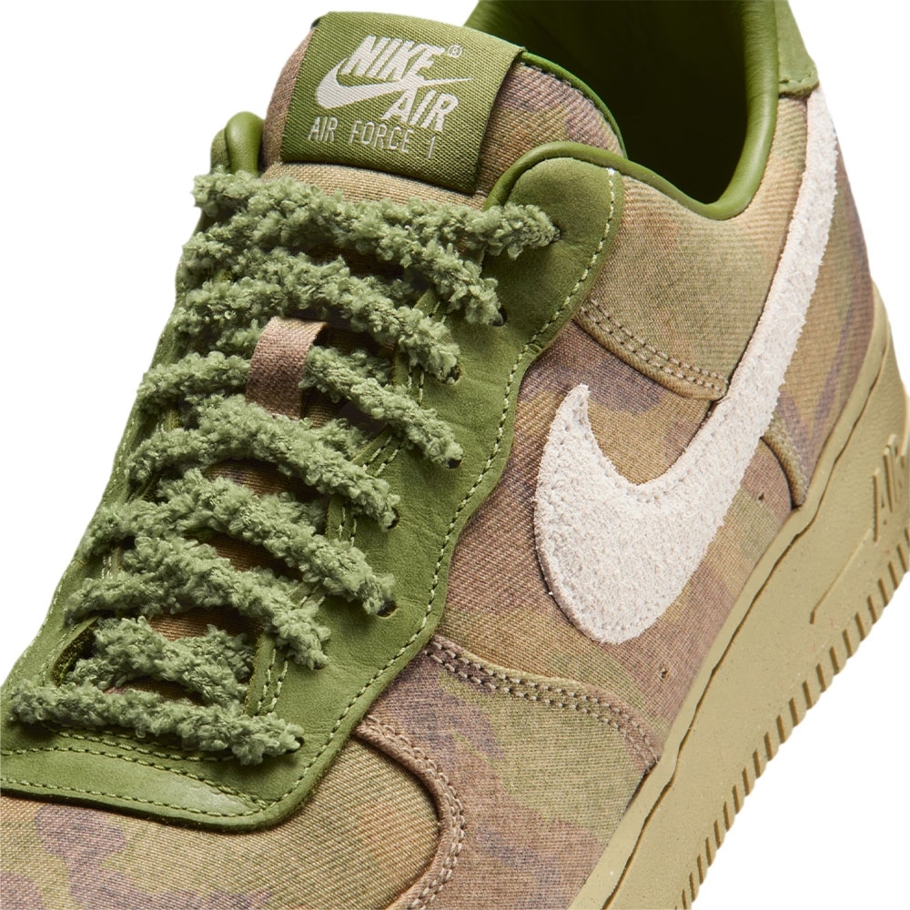 Tênis Nike Air Force 1 Low Camuflado