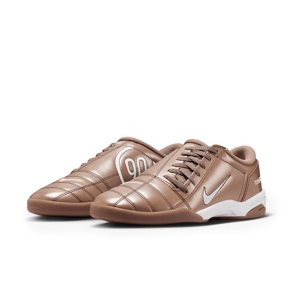 Tênis Nike Total 90 Marrom