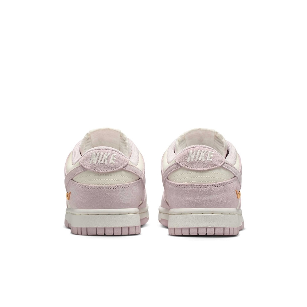 Tênis Nike Dunk Low Branco/lilás