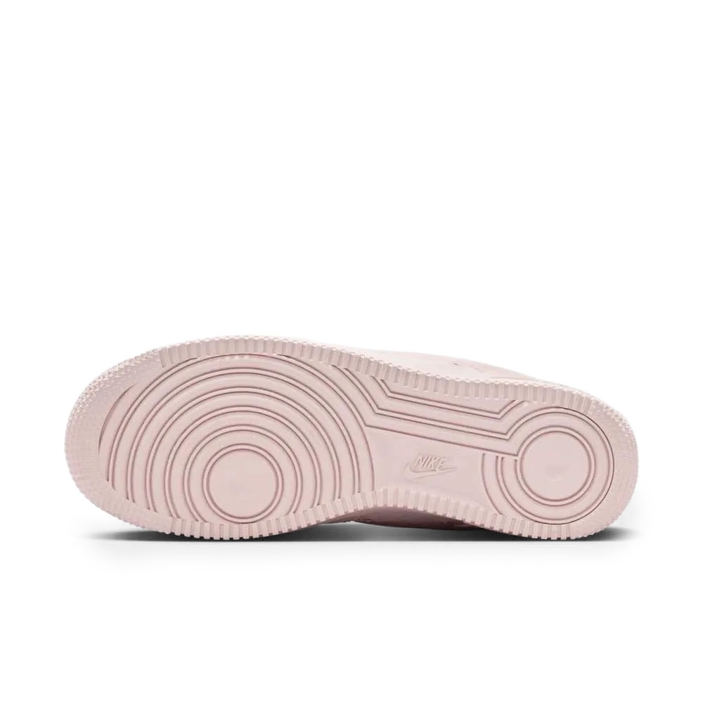 Tênis Nike Air Force 1 07 Rosa
