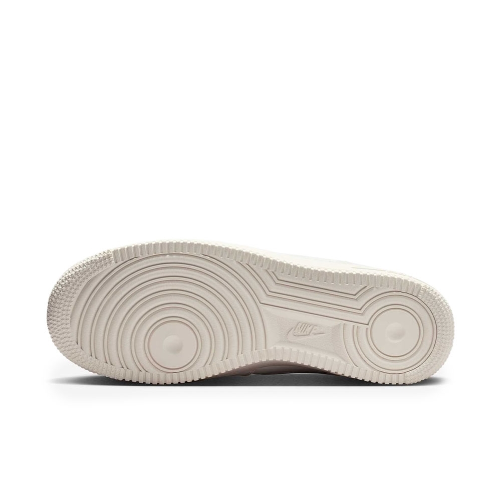 Tênis Nike Air Force 1 07 Branco