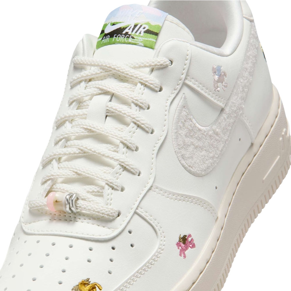Tênis Nike Air Force 1 07 Branco