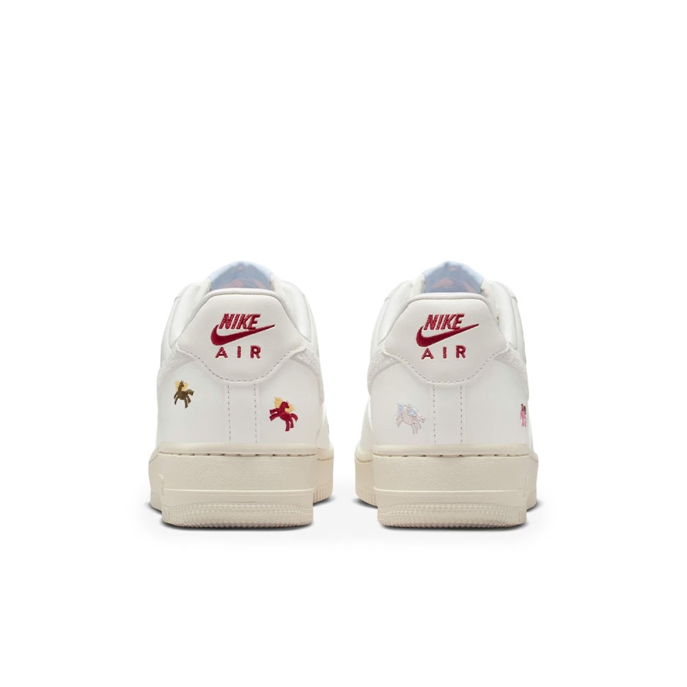 Tênis Nike Air Force 1 07 Branco