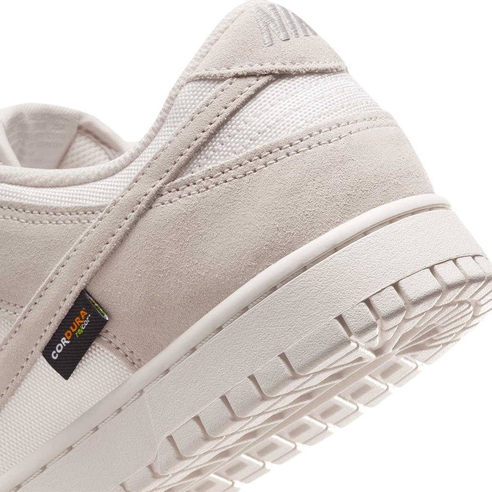 Tênis Nike Dunk Low Bege