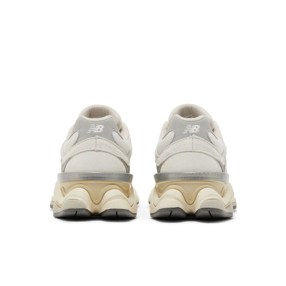 Tênis New Balance 9060 Branco/prata