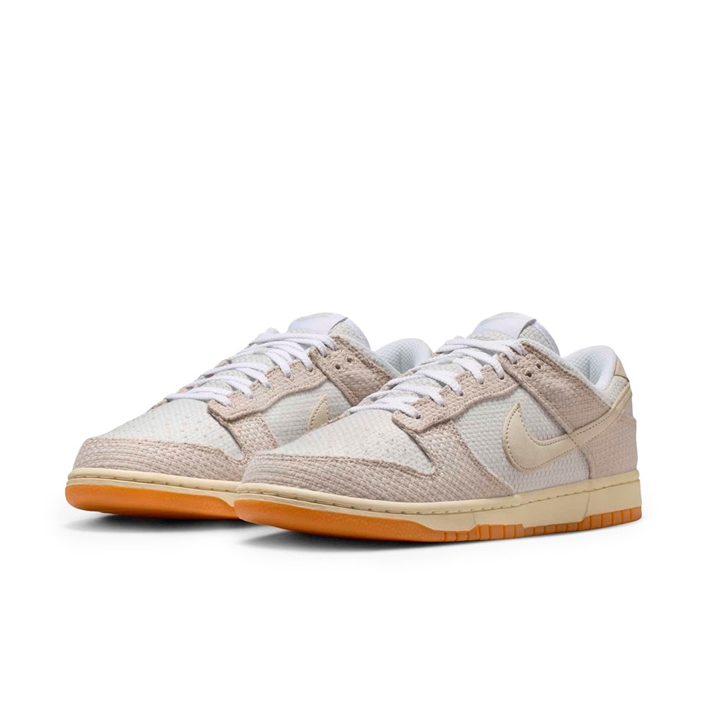 Tênis Nike Dunk Low Retro Se Bege