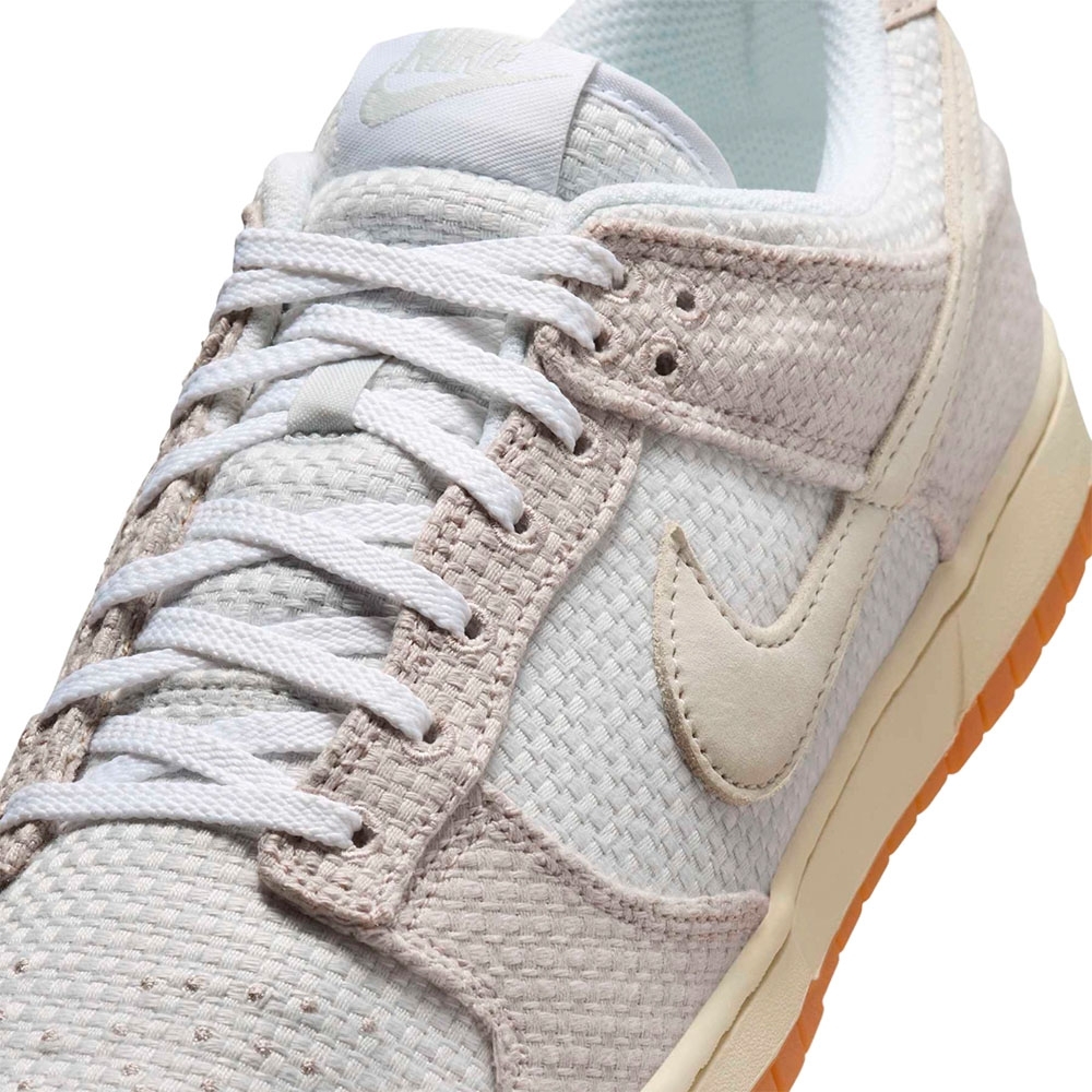 Tênis Nike Dunk Low Retro Se Bege