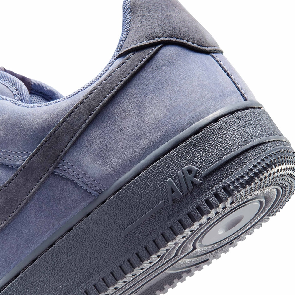 Tênis Nike Air Force 1 07 Azul