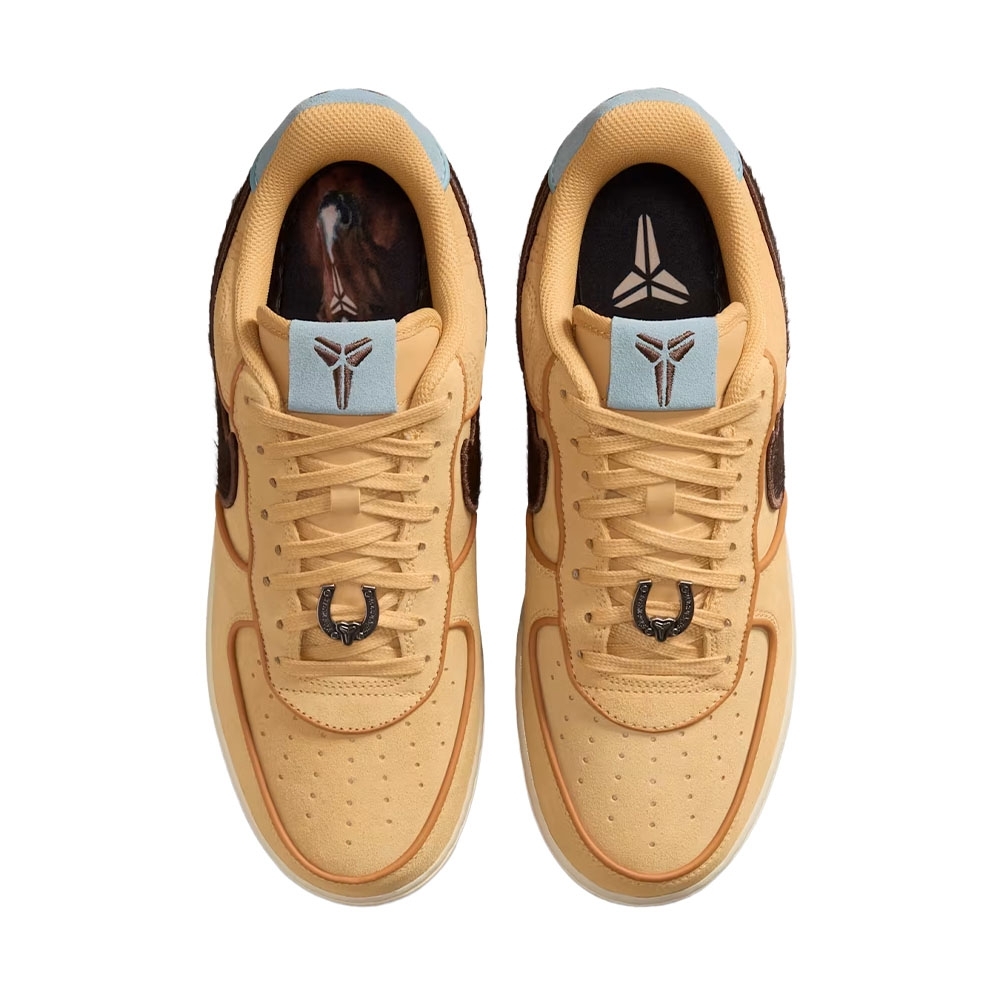 Tênis Nike Air Force 1 Marrom