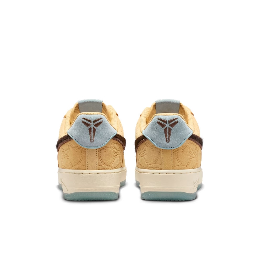 Tênis Nike Air Force 1 Marrom