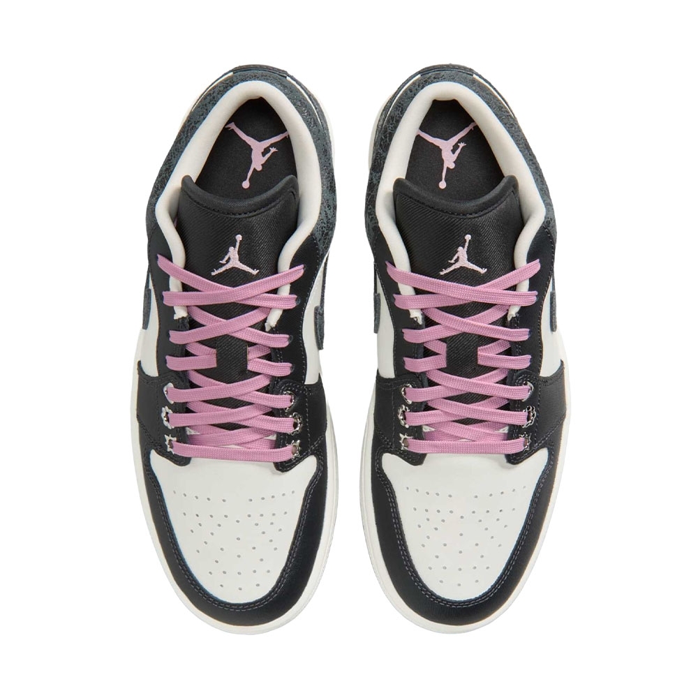 Tênis Nike Air Jordan 1 Low Preto/bege