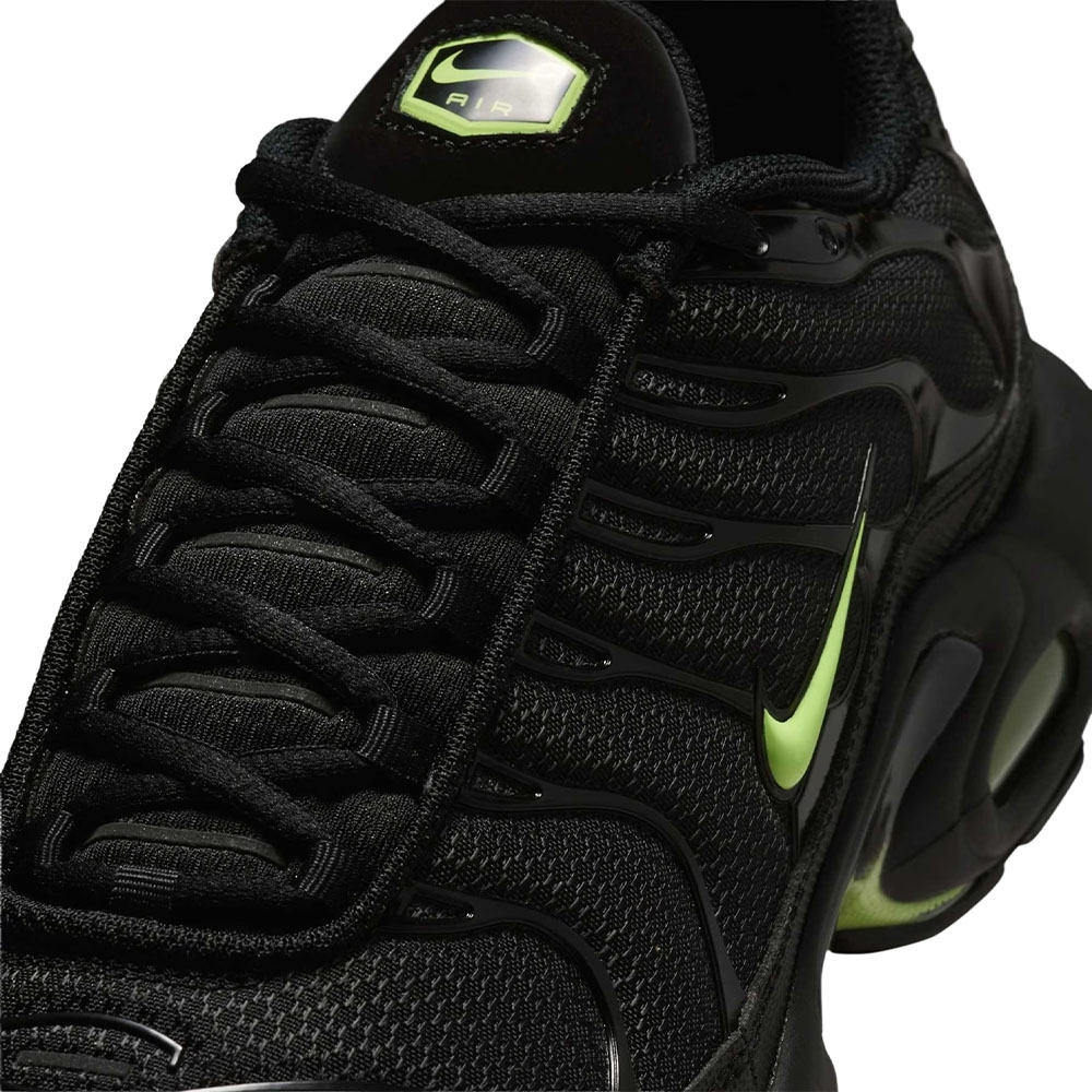 Tênis Nike Air Max Plus Preto/verde