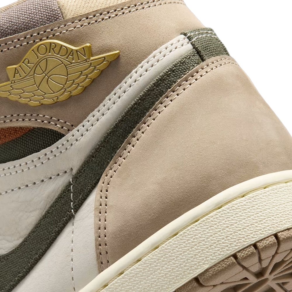 Tênis Nike Air Jordan 1 High Og Bege/marrom