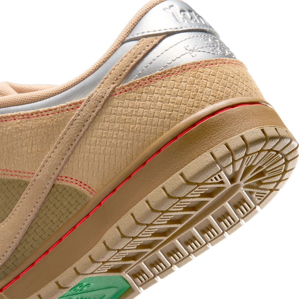 Tênis Nike Dunk Sb Low Pro Bege