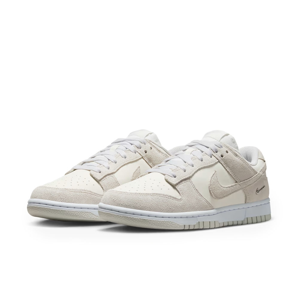 Tênis Nike Dunk Low Se Branco