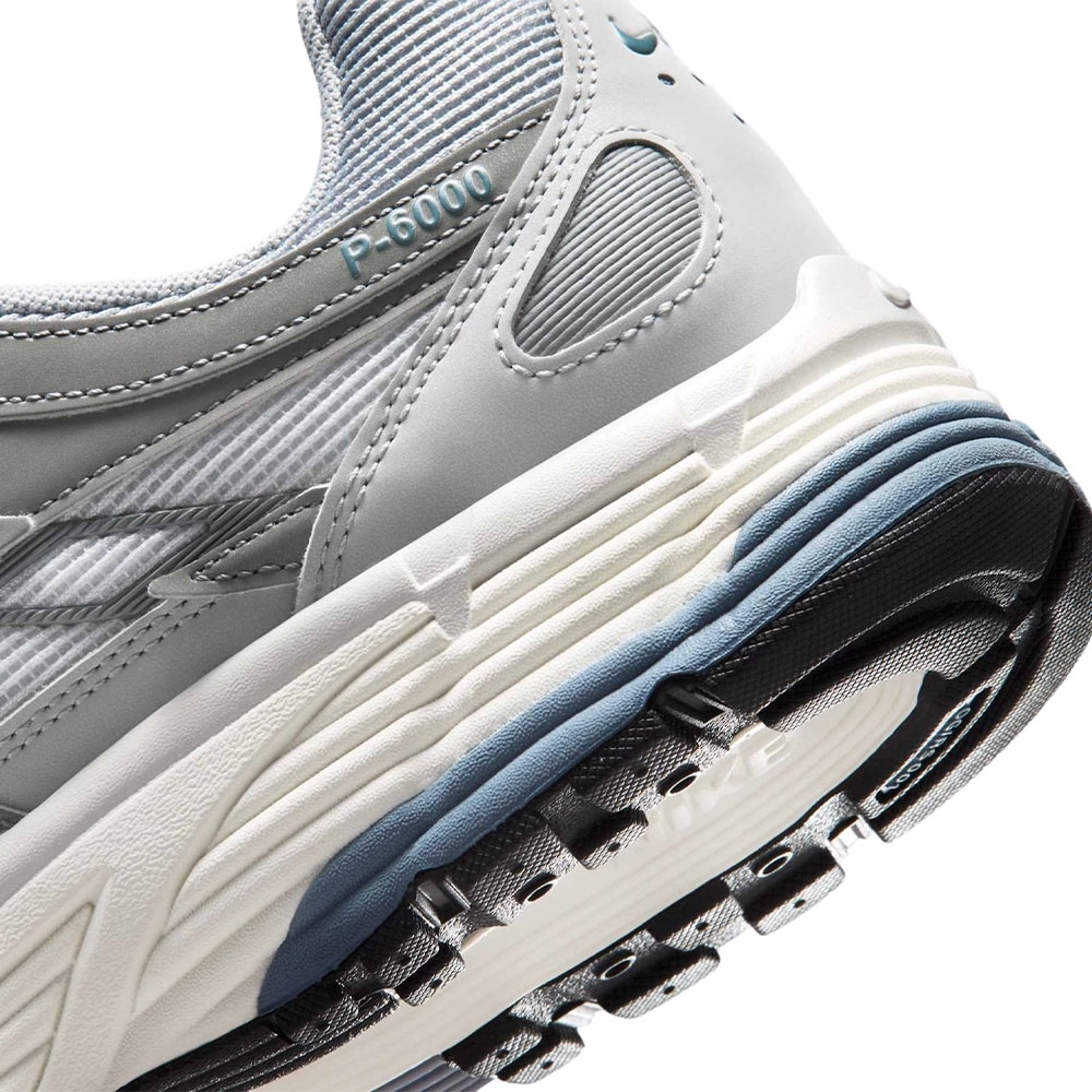 Tênis Nike P-6000 Cinza