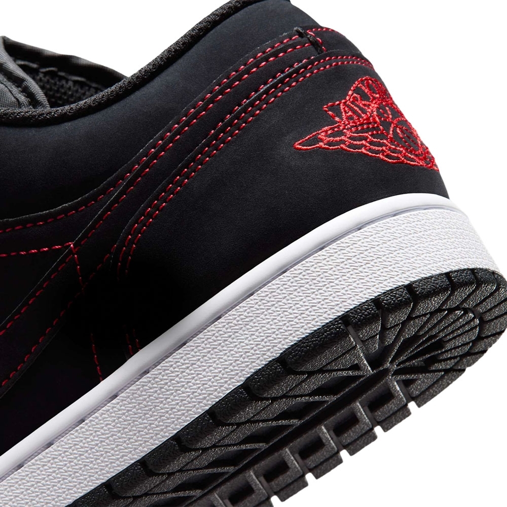 Tênis Nike Air Jordan 1 Low Preto